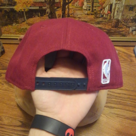 🏀 Cleveland Cavs Snapback Hat New Era Cavaliers - Picture 3 of 11
